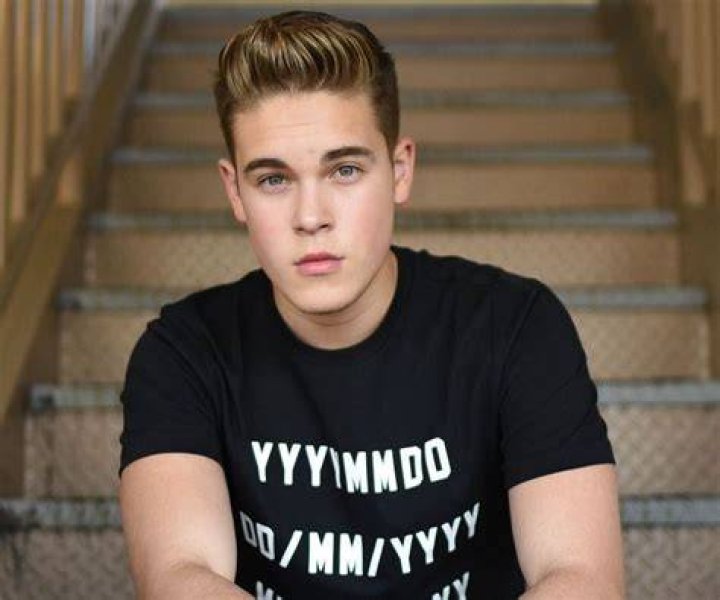 Ricardo Hurtado Biography Facts, Childhood, Family Life & Achievements