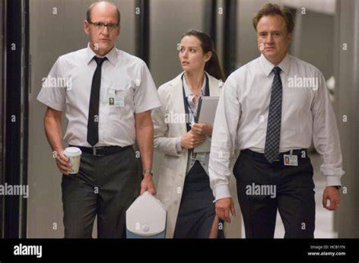 Richard Jenkins Amy Acker Bradley Whitford in The Cabin in the Woods