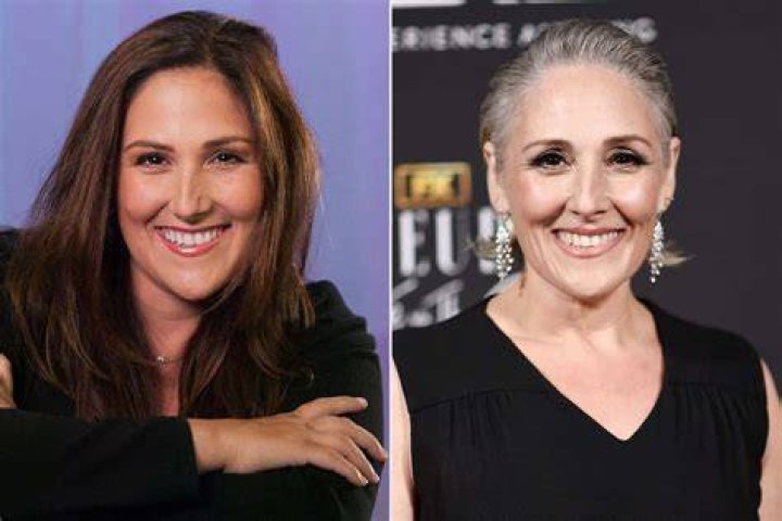 Ricki Lake addressing viewers in a scene from The Ricki Lake Show.