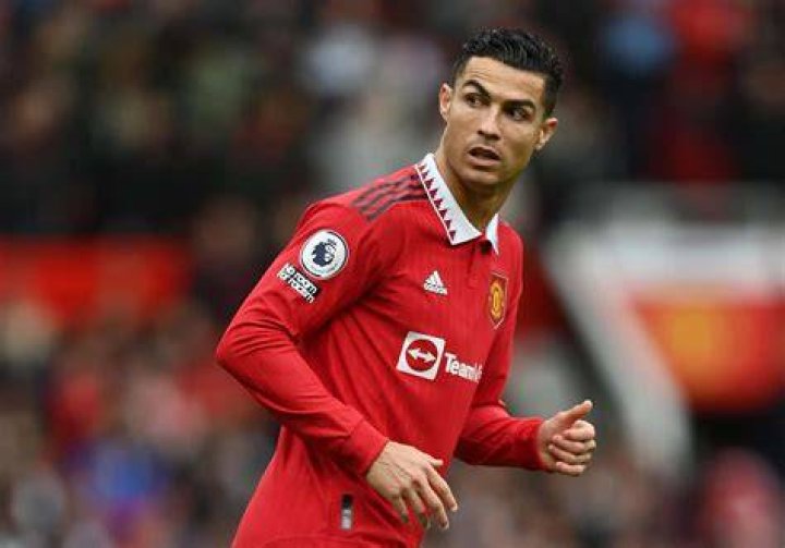 Ronaldo's children vibe to Nigerian artiste Rema's Calm Down