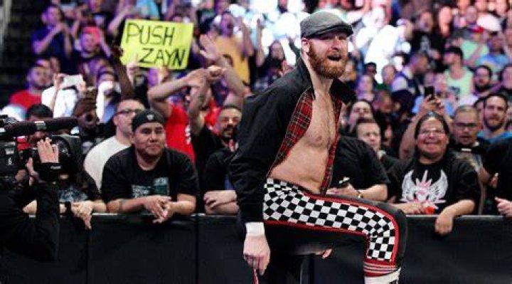 Sami Zayn Entrance