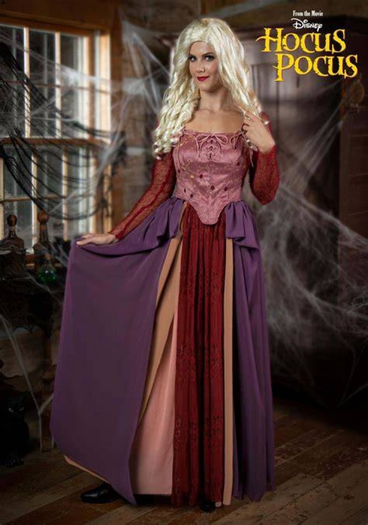 sarah in hocus pocus feature image