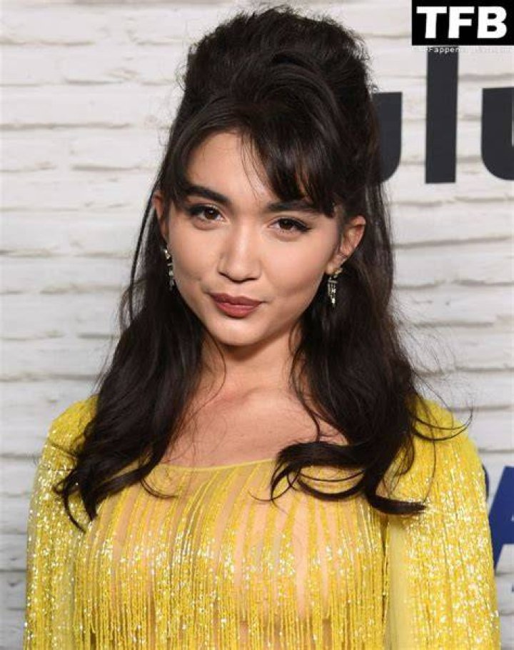 See Rowan Blanchard's Most Dramatic Style Moment Of All Time Rowan