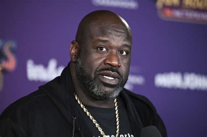 Shaquille O'Neal as the genie in Kazaam