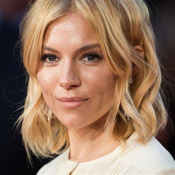 Sienna Miller's Complete Hair Evolution In Pictures Grazia