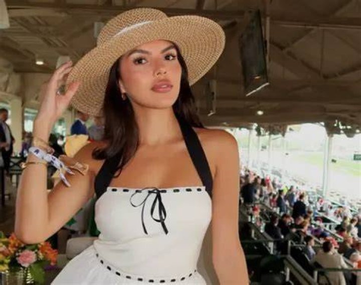 Silvana Mojica&rsquo;s biography who is Dave Portnoy&rsquo;s girlfriend? Le