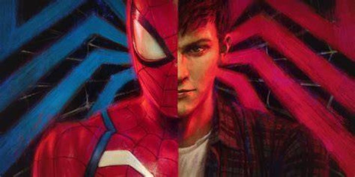 Split image of Peter Parker fighting Green Goblin and Mary Jane Watson in New York City in The Amazing Spider-Man 2