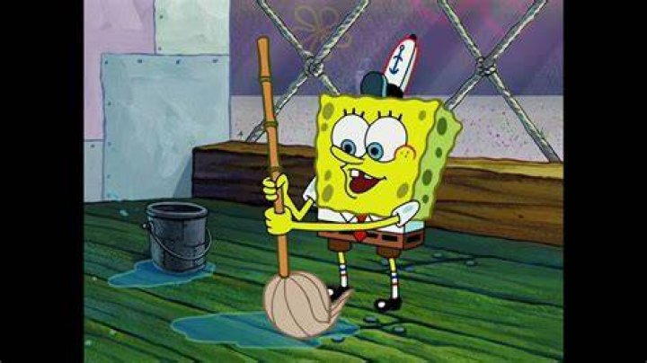 SpongeBob mopping at the Krusty Crab talent show