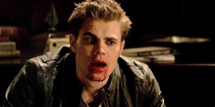 Stefan with blood on his lips in the Vampire Diaries