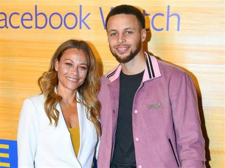 Steph Curry&rsquo;s mom