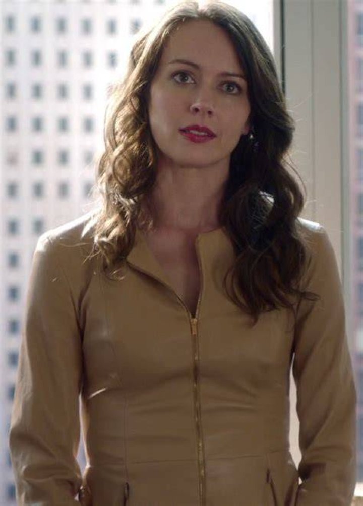 Suits Esther Litt