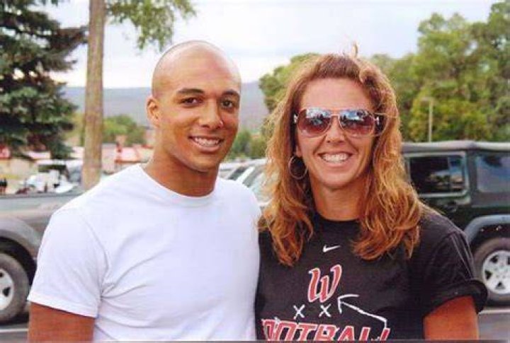 Suzanne EkelerAdams, Austin Ekeler Mother, Father & Parents Facts