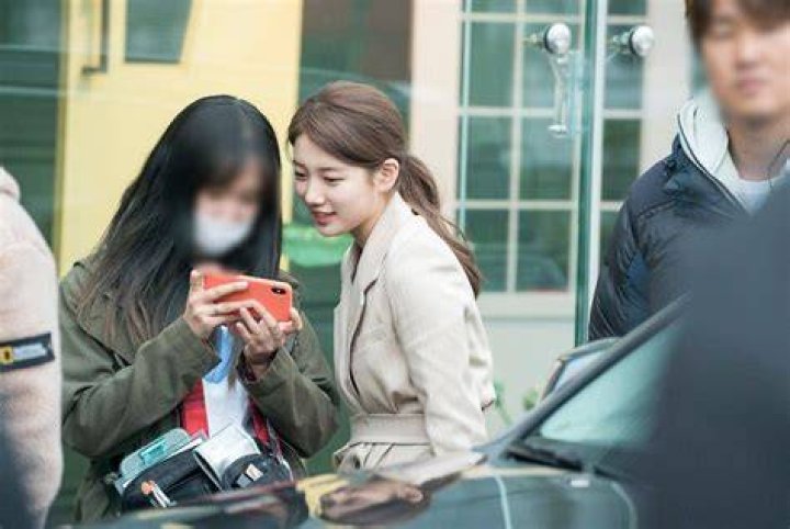 Suzy reveals behind the scenes from 'Vagabond' as the series comes to