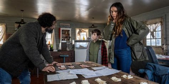 Tabitha, Jade, and the children in From season 2