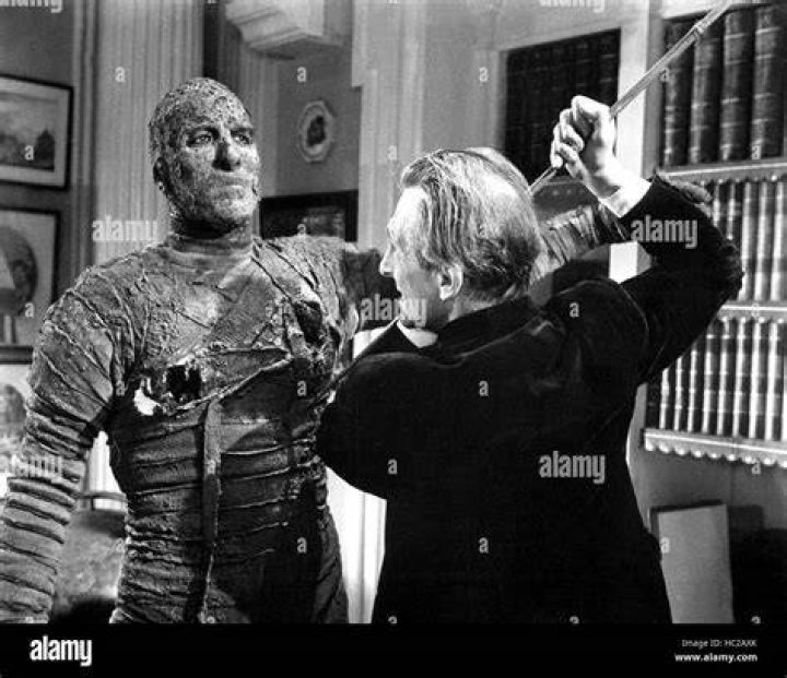 The Mummy, Cushing and Lee