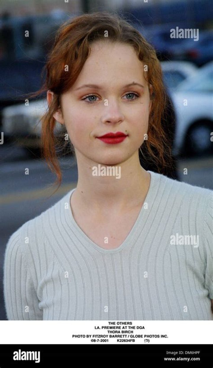 Thora Birch as Shelby Ward