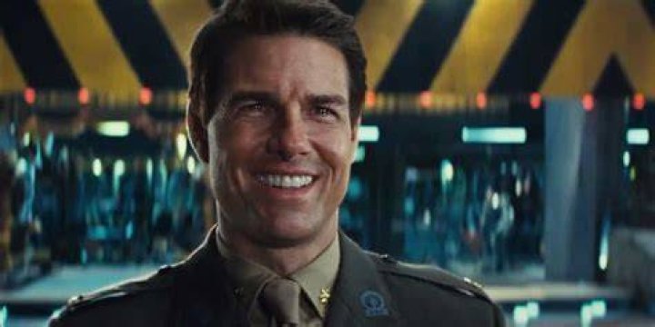 Tom Cruise as Cage in Edge of Tomorrow and as Ethan Hunt in Mission Impossible 7