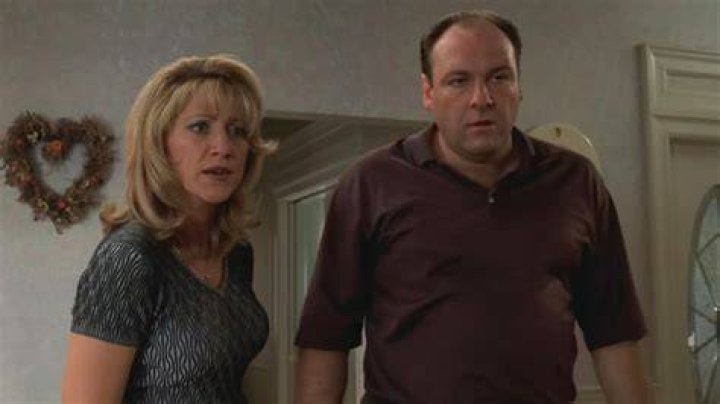 Tony and Carmela in a dark room in the house in The Sopranos.