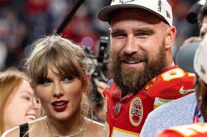 Travis Kelce &lsquo;Panicked&rsquo; Over Taylor Swift Breakup Digs, Rushes to