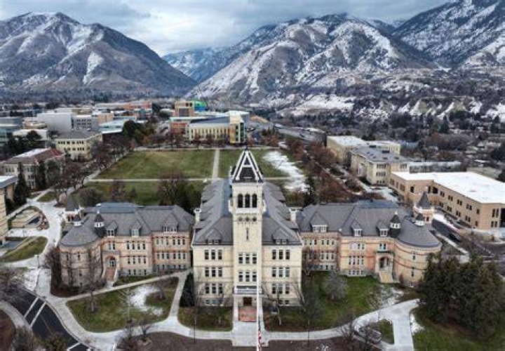 12 Esthetician Schools Online: Courses, Classes & Certification 3 Utah State