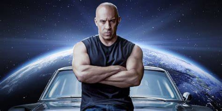 Vin Diesel Dom Fast and furious 9 Brian Oconner Blue car at the end