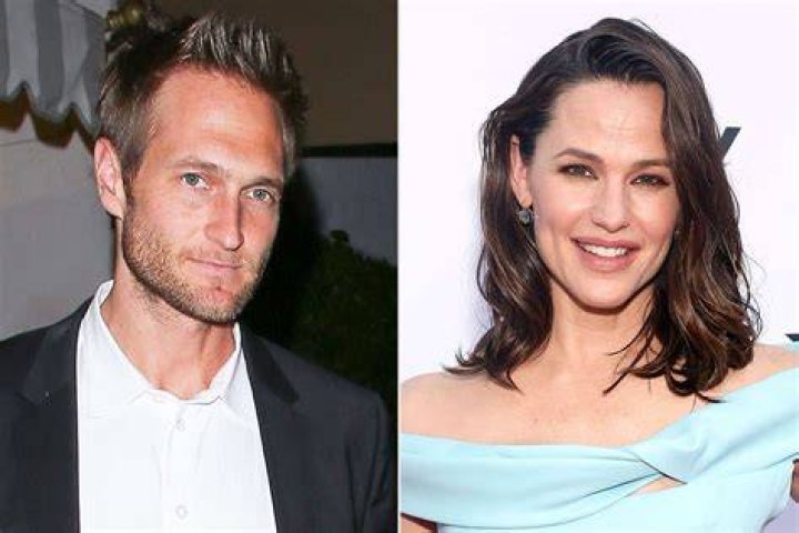 Who Is John Miller? 5 Things to Know About Jennifer Garner&rsquo;s BF John