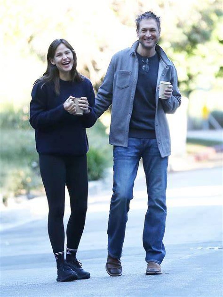 Who Is John Miller? Meet Jennifer Garner&rsquo;s Boyfriend