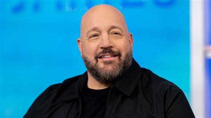 Who is Kevin James' Sister Leslie Knipfing? Biography, Wiki, Career