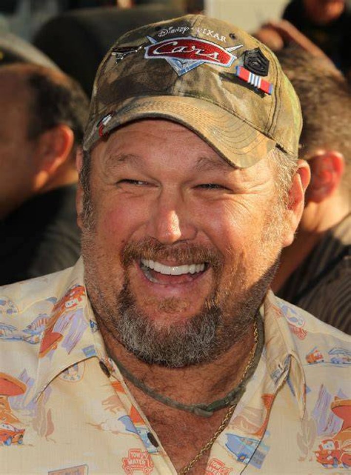 Who is Larry the Cable Guy's wife Cara Whitney?