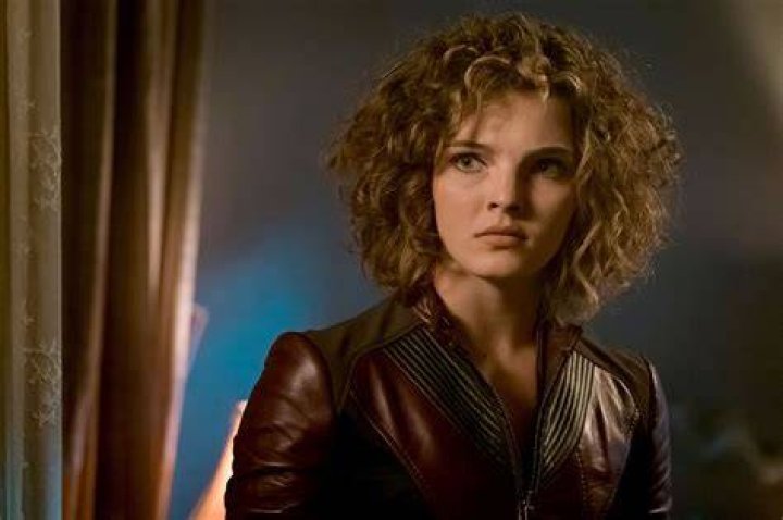 who is selina kyle's father in the batman