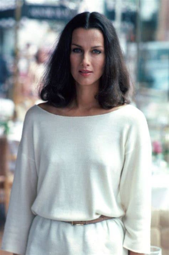Who is Veronica Hamel and where is she now?