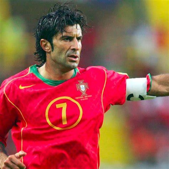 Why Portugal legend Luis Figo could have been slapped with &euro;30m if he had not joined Real Madrid