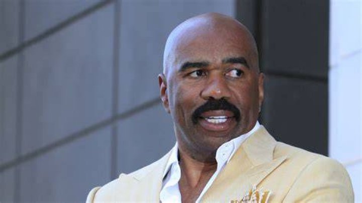 Why Steve Harvey Gave Up His Boxing Career Before Getting Famous