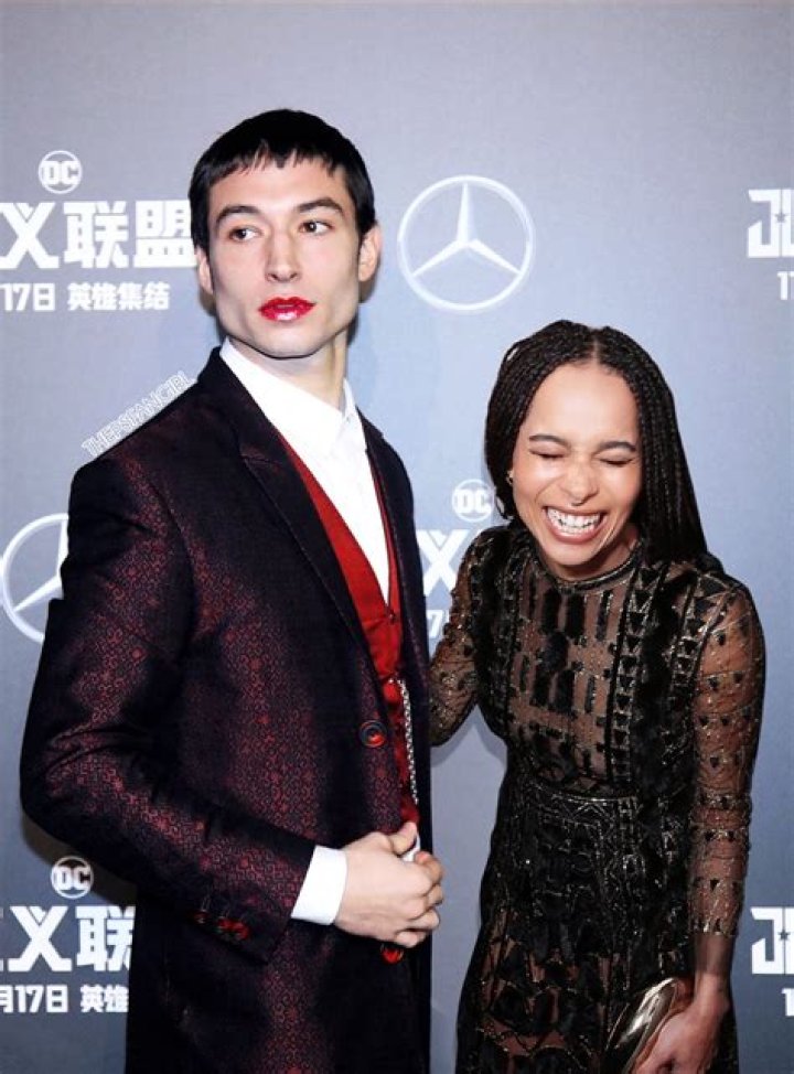 Zoe kravitz and Ezra miller in beware the gonzo