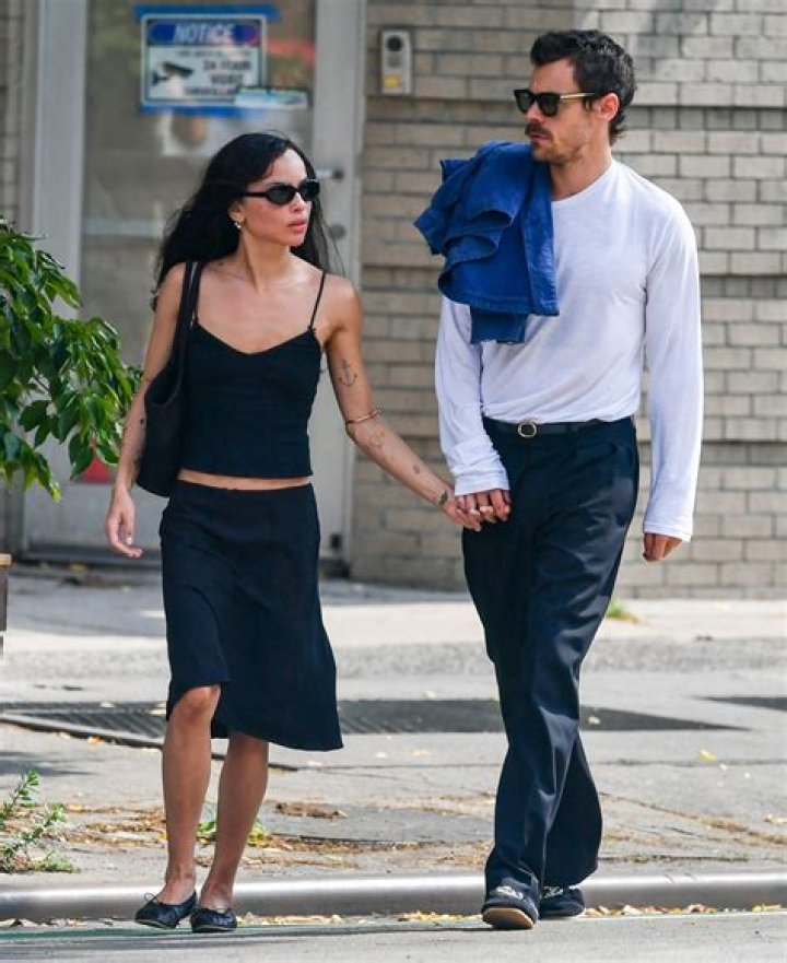 Zoe Kravitz on the phone in It's Kind of a Funny Story.